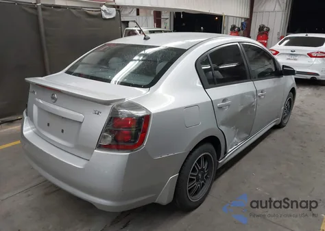 2011 Nissan Sentra 2.0Sr из США, поврежденный, VIN 3N1AB6AP9BL700332